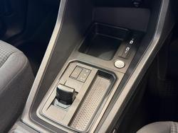2025 Volkswagen Caddy TSI220