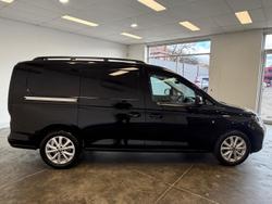 2025 Volkswagen Caddy TSI220