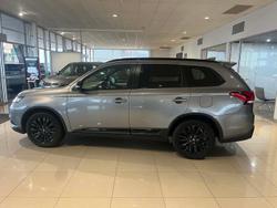 2020 Mitsubishi Outlander Black Edition