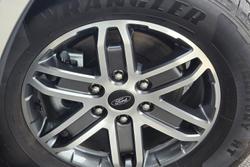 2025 Ford Everest Trend