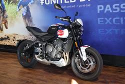 2024 TRIUMPH TRIDENT 660 White