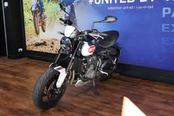 2024 TRIUMPH TRIDENT 660 White