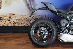 2024 Ducati STREETFIGHTER V4 Black