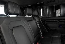 2026 Land Rover Defender 110 P425 X-Dynamic HSE