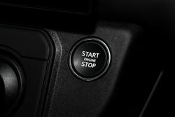2026 Land Rover Defender 110 P425 X-Dynamic HSE