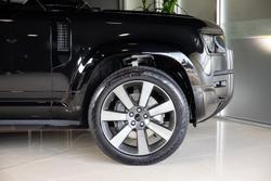 2026 Land Rover Defender 110 P425 X-Dynamic HSE