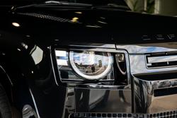 2026 Land Rover Defender 110 P425 X-Dynamic HSE