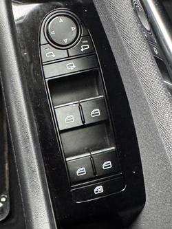 2024 Mazda 3 G20 Evolve BP Series GREY