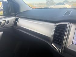 2020 Ford Everest Trend