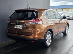2015 Nissan X-TRAIL ST