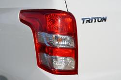 2016 Mitsubishi Triton GLX