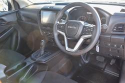 2026 Isuzu D-MAX SX