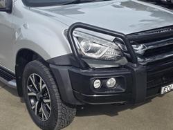 2021 Isuzu MU-X LS-U