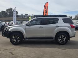 2021 Isuzu MU-X LS-U