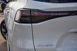 2026 Isuzu MU-X LS-T
