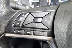 2023 Nissan Navara