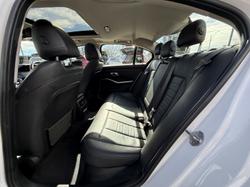 2019 BMW 3 Series 330i Luxury Line