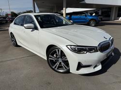 2019 BMW 3 Series 330i Luxury Line