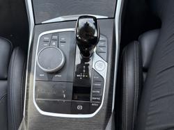2019 BMW 3 Series 330i Luxury Line