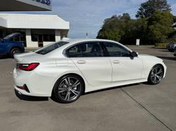 2019 BMW 3 Series 330i Luxury Line