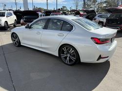 2019 BMW 3 Series 330i Luxury Line
