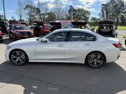 2019 BMW 3 Series 330i Luxury Line