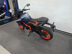 2025 Ktm 390 DUKE Orange
