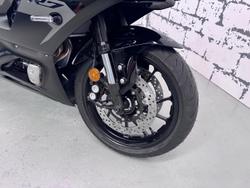 2025 Yamaha YZF-R7 HO YZF-R Black