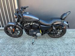 2015 HARLEY-DAVIDSON XL883 IRON 883 BLACK