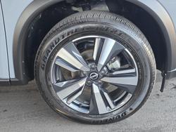 2025 Nissan X-TRAIL Ti-L