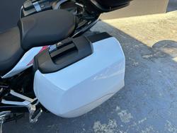 2024 BMW Motorrad R 1250 RS RED/WHITE