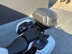 2024 BMW Motorrad R 1250 RS RED/WHITE