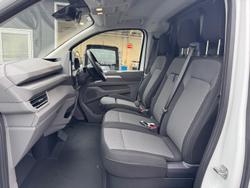 2025 Volkswagen Transporter TDI390 Lite