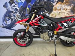 2025 DUCATI HYPERMOTARD MONO RVE RED