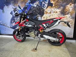 2025 DUCATI HYPERMOTARD MONO RVE RED
