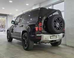 2025 Land Rover Defender 110 D250 S