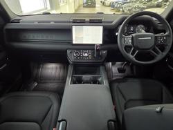 2025 Land Rover Defender 110 D250 S