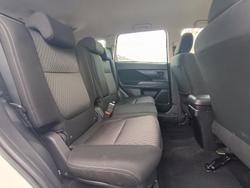 2014 Mitsubishi Outlander ES