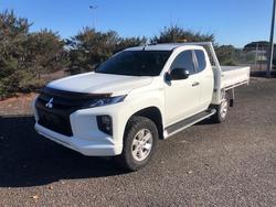 2022 Mitsubishi Triton GLX+