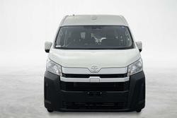 2021 Toyota Hiace Commuter