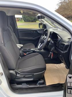 2021 Isuzu D-MAX SX High Ride MY21 4x2 Mineral White