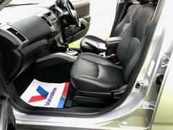 2012 Mitsubishi Outlander LS