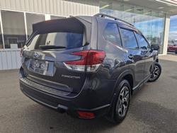 2022 Subaru Forester 2.5i
