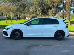 2025 Volkswagen Golf R Black Edition