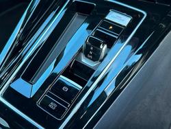 2025 Volkswagen Golf R Black Edition