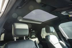 2024 Land Rover Discovery P360 Dynamic SE