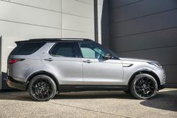 2024 Land Rover Discovery P360 Dynamic SE