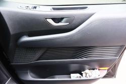 2021 Hyundai STARIA Highlander