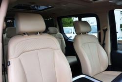2021 Hyundai STARIA Highlander