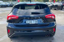 2018 Ford Focus ST-Line